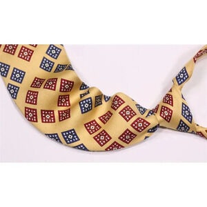 Paul Stuart Handmade Yellow Geometric Print Design Silk Necktie Tie